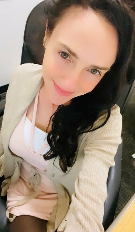 lilrosiedoll NurlyFans-Pornos