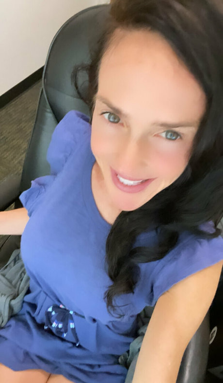 lilrosiedoll Nackt OnlyFans