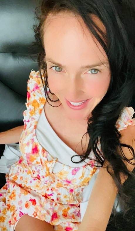 lilrosiedoll OnlyFans Leaks