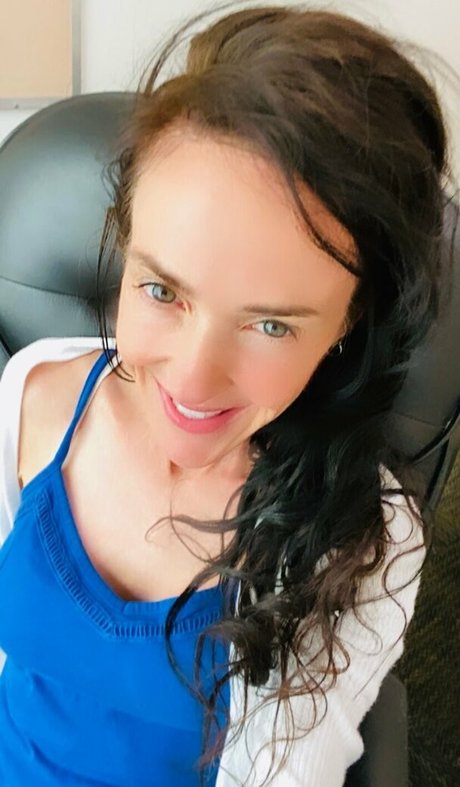 lilrosiedoll Heiße OnlyFans Inhalte