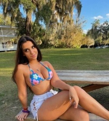 Teddybearosito OnlyFans-Creator