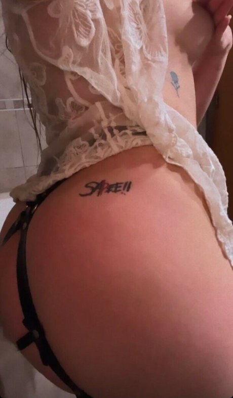 Whitehen9 OnlyFans-Post