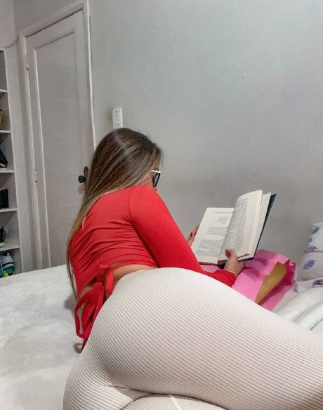 Rafaela Monteiro OnlyFans Bilder