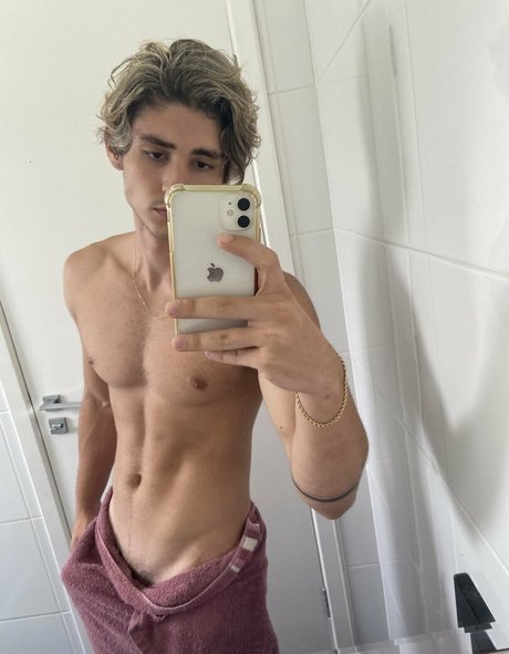 dieghodolttih OnlyFans Strip