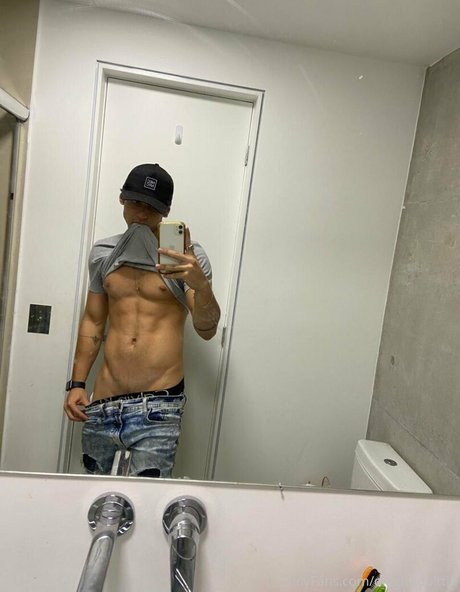 dieghodolttih NurlyFans-Pornos