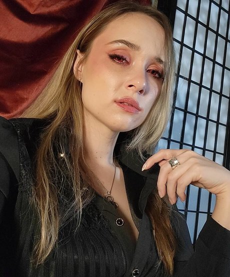 AmyKay ASMR Leaks von Nacktbildern auf OnlyFans