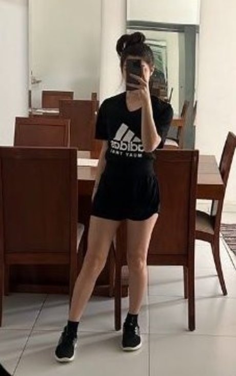 Ingrid Larissa Leaks von Nacktbildern auf OnlyFans