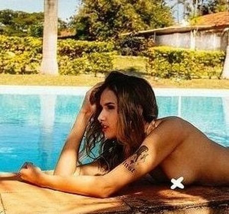 Satrinna Nacktpornos auf OnlyFans