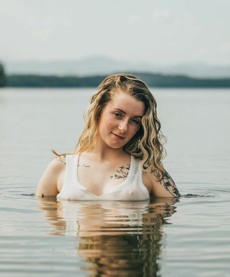 Minnietheentertainer Nackt OnlyFans