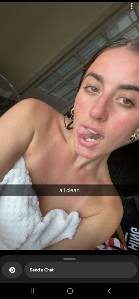 Gianina Paolantonio OnlyFans Lesbisch