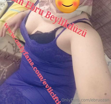 ebruozan Nur für Fans