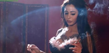 Chloe Lexus Nur für Fans