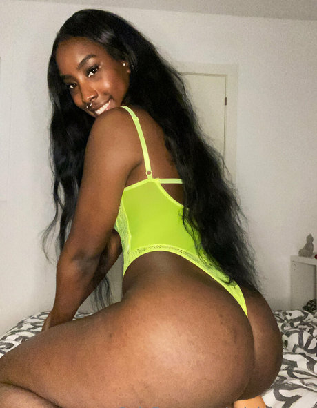 ariel brown OnlyFans Inhaltstyp