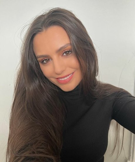 Cher Lloyd Nacktbilder von OnlyFans