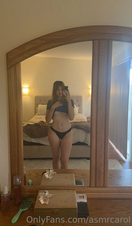 asmrcarol OnlyFans öffentliche Fotos OnlyFans