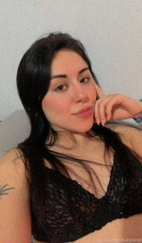 laraxxxb OnlyFans Modelfoto