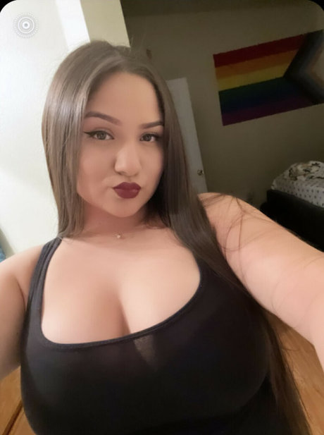 mami47 OnlyFans Inhaltstyp