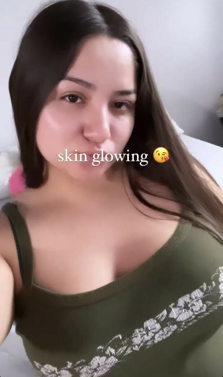 mami47 OnlyFans Nacktbilder geleakt