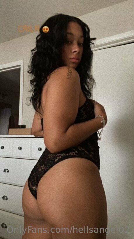 hellsangel02 OnlyFans Nacktbilder