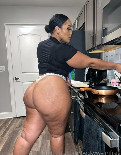 Beckkywylin OnlyFans Dirtyship geleakt