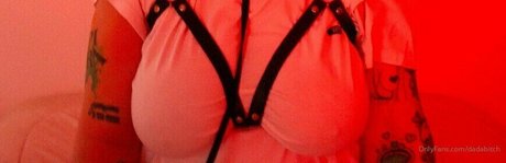 dadabitch OnlyFans nackte Brüste