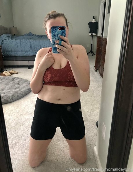 freakymomalldaylong OnlyFans Gratis Porn