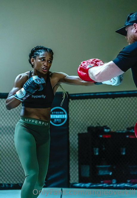 angieoverkill Nacktbilder geleakt