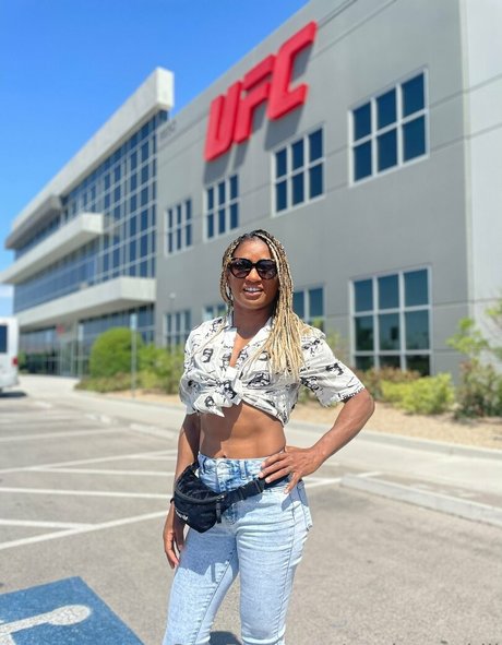 angieoverkill Nacktbilder von OnlyFans