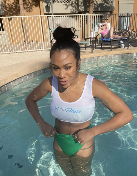 thatonegirlmikeyvlogs Leaked OnlyFans XXX