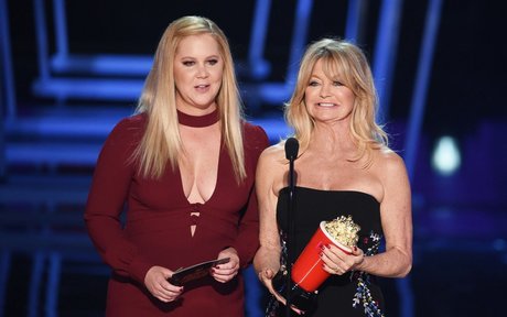 Amy Schumer Nacktbilder von OnlyFans