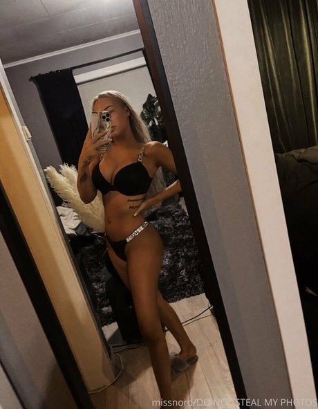 stepsisjojo OnlyFans Model Fotos