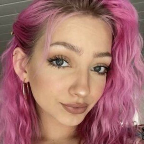 Hannah Rose Blair OnlyFans-Leak