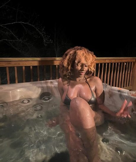 xo rocky ox7 OnlyFans Fotos