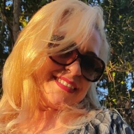 Tati Eckhardt OnlyFans-Bilder