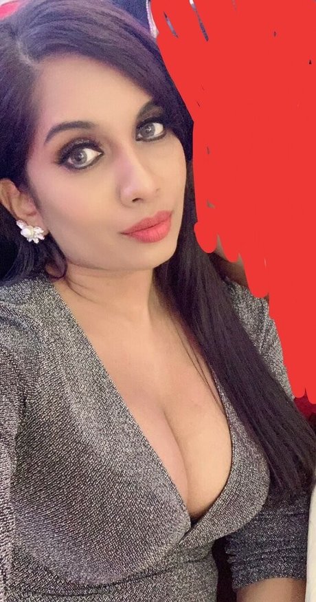 herrin onlyfans exklusive Selfie