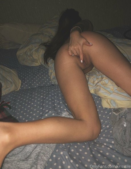 krisstile Nacktbilder geleakt