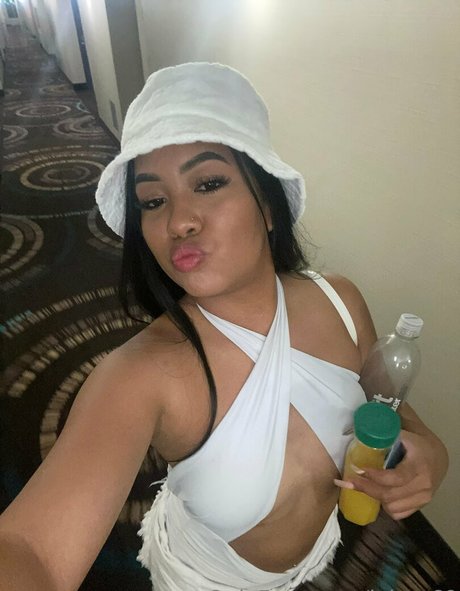 alternative cowgirl-onlyfans Kunst XXX Selfie