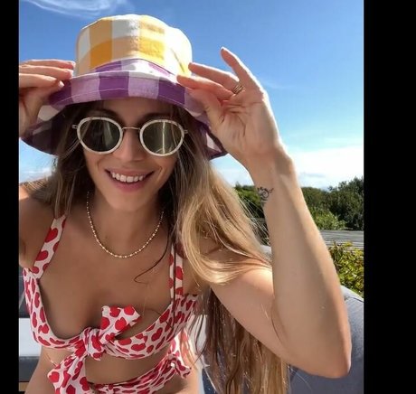 Manon Lagreve Nacktbilder von OnlyFans