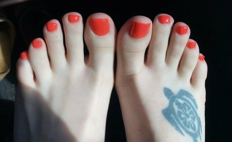 babyhellion Nacktporno OnlyFans