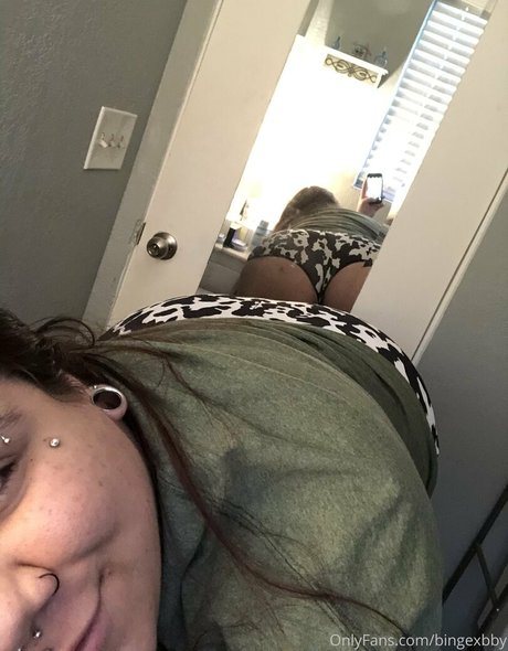 bingexbby OnlyFans Nacktfotos