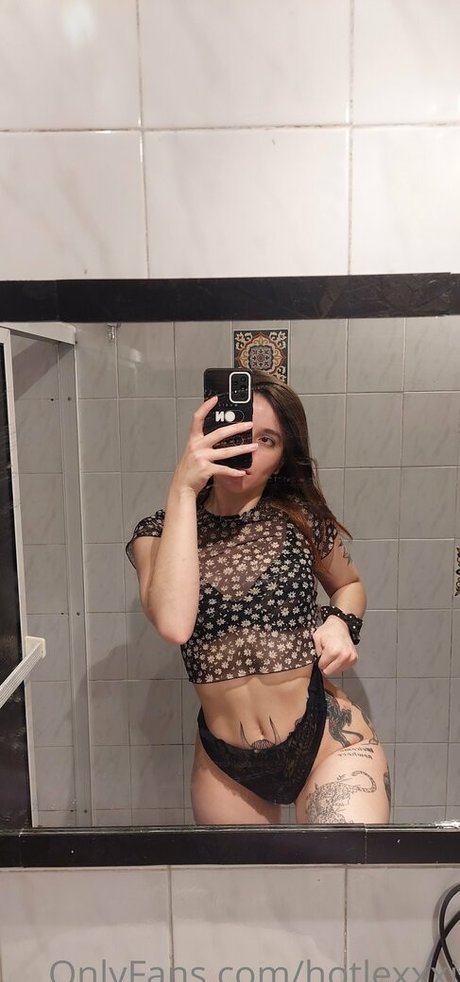 hotlexxxi OnlyFans-Bilder