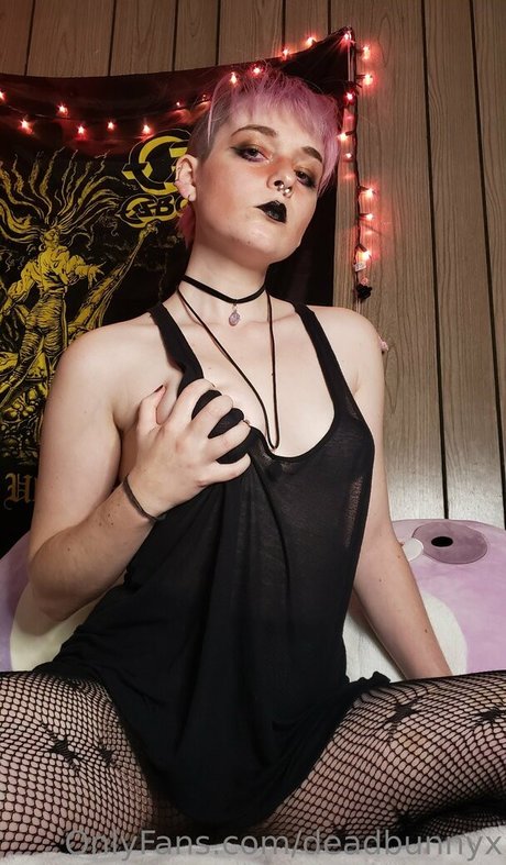 deadbunnyx OnlyFans XXX