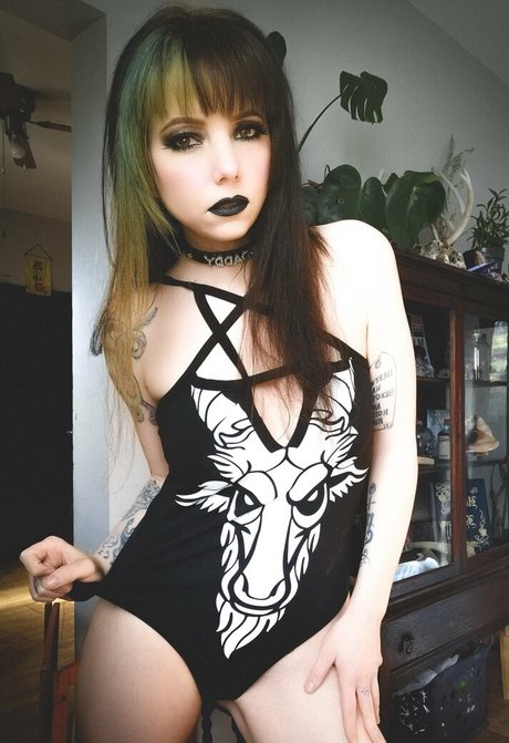 lavender bloodlust free OnlyFans XXX