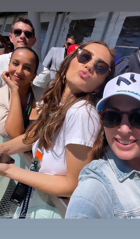 Minka Kelly Kostenloses OnlyFans