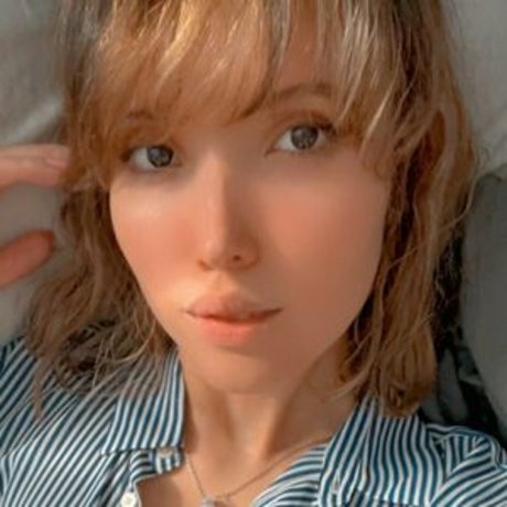 strawbeegirlkairi Nacktbilder-Leaks von OnlyFans