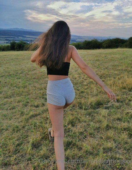 amyvalentinexxx Auf OnlyFans
