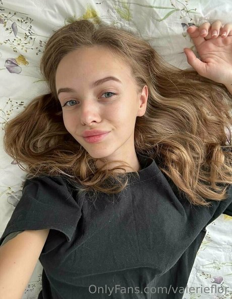 valerieflor OnlyFans-Leaks