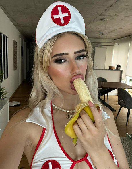 barbies side Gratis OnlyFans