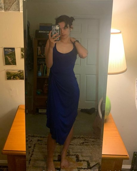 chapstickbxtch OnlyFans Nacktfotos