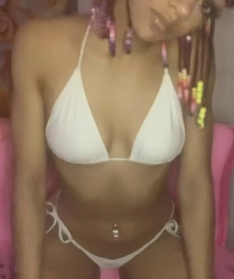 Blowejahb Nacktbilder von OnlyFans geleakt